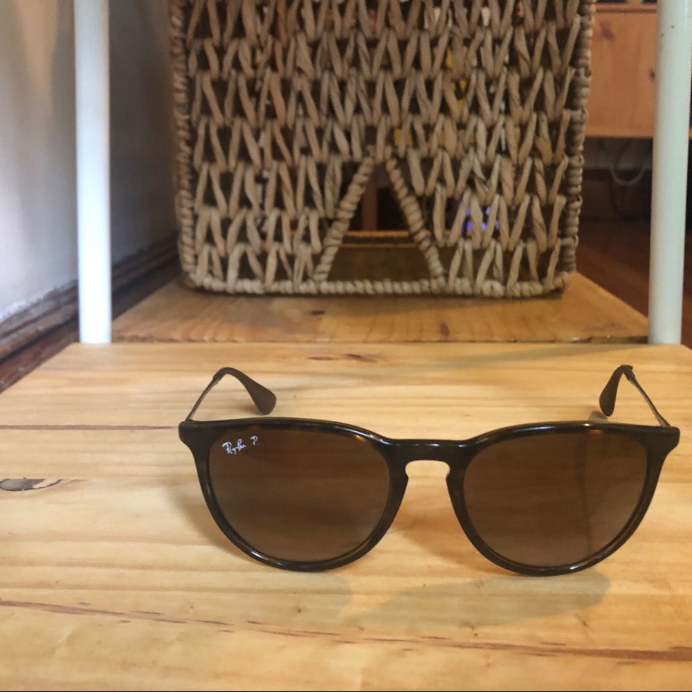 Ray-Ban Erika Classic | Polarized | Tortoise Frame